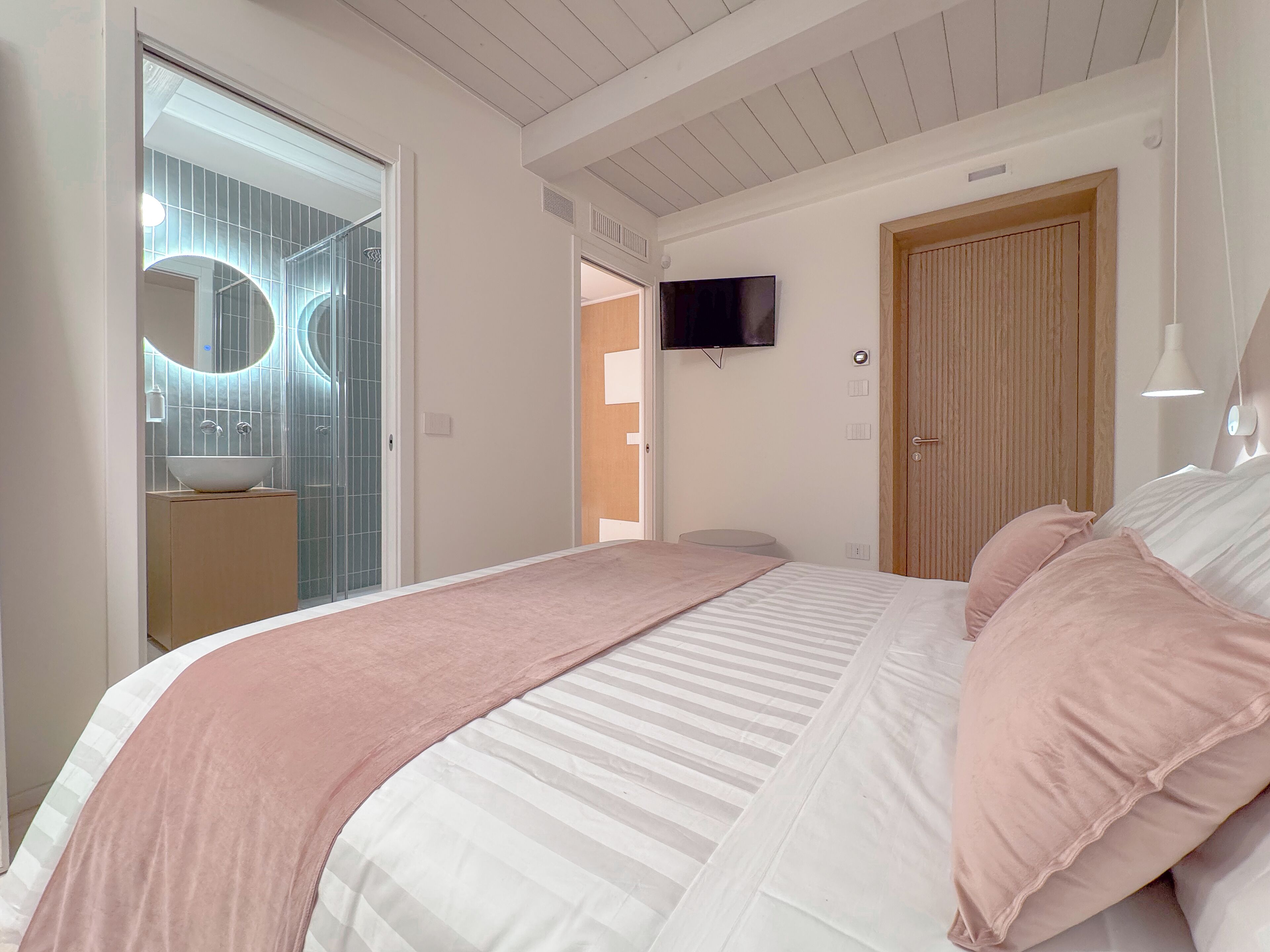 Deluxe Double Room, City View | View from room
