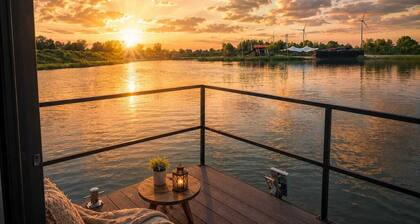Unique houseboat with views over the water