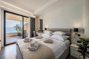 1 bedroom, iron/ironing board, WiFi, bed sheets - Luxury Room with Sea View, Seven of Nine (Stobreč)