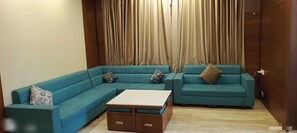 Living area - Balaji Home Stay (Pune)