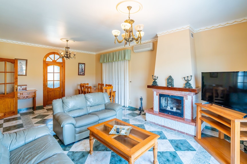 Cubo's Casa Rural La Guarida Del Zorro / Piscina Privada / Bbq / Wifi Gratis - Andalucía