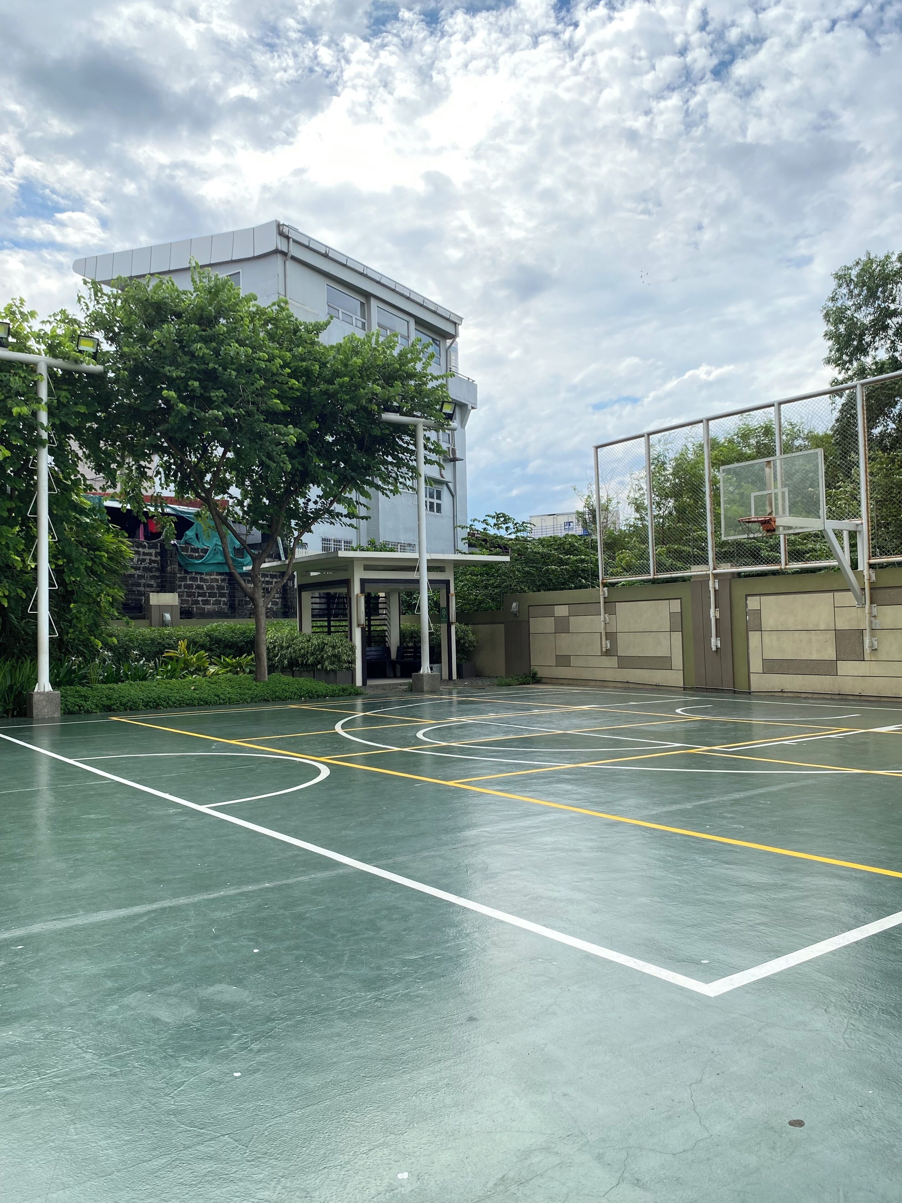Sport court