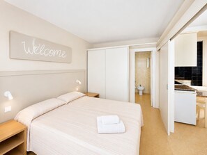 Apartment - Comtat Sant Jordi Platja D"aro With Communal Pool (Castell-Platja d'Aro)