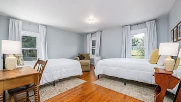 4 bedrooms, iron/ironing board, travel cot, free WiFi