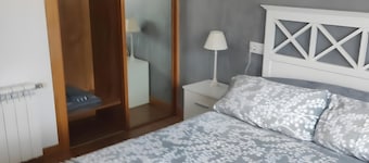 Romanorum: 3 habitaciones céntrico con aire acondicionado y balcón