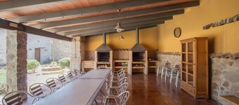 Maison de campagne « El Portalón De Fresnedilla » avec piscine privée, terrasse et Wi-Fi