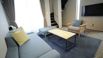 Duplex, 2 Bedrooms, Balcony | Living area | LCD TV, streaming services