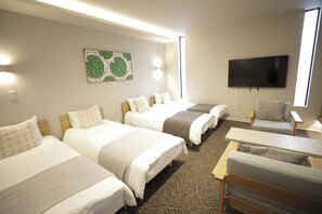 Desk, iron/ironing board, free WiFi, bed sheets - Koti Sopo Universal Bay 2 by Liaison (Osaka)