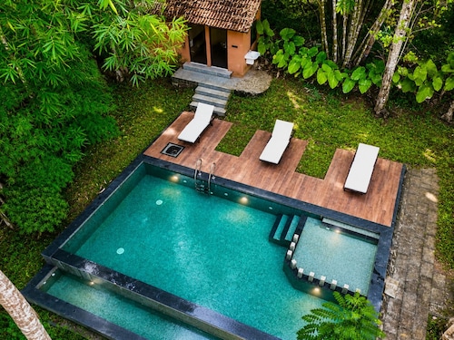 Amritara Dominics Nature Retreat Wayanad