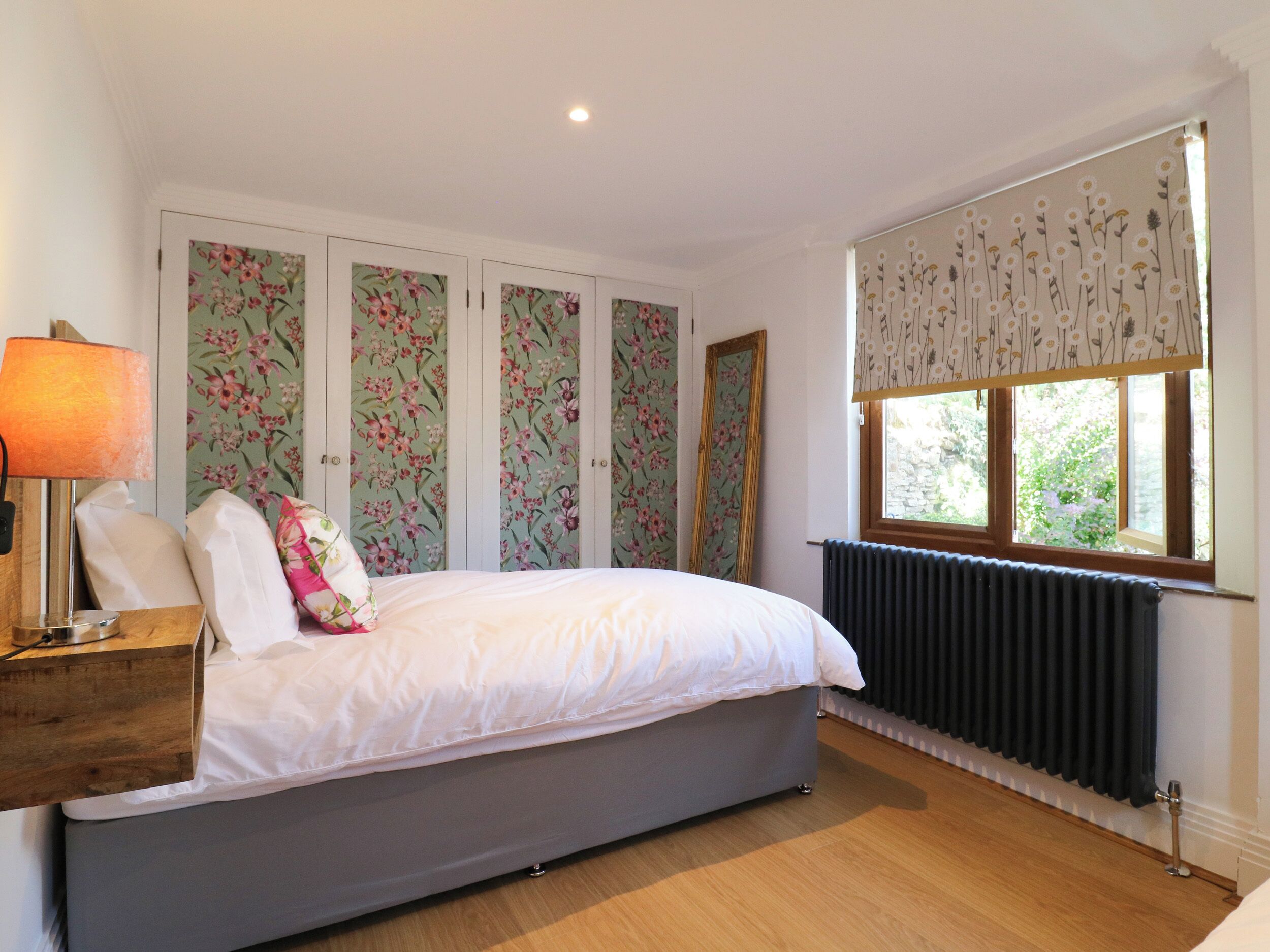 2 bedrooms, WiFi (free), individually decorated, individually furnished