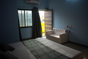 Deluxe-Zimmer, Stadtblick | Kostenloses WLAN