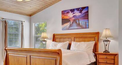 Bring the Boat 5BR Heated Pool Spa Mins to Beach