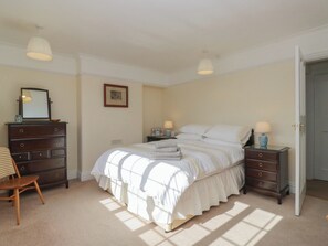 4 Schlafzimmer, kostenloses WLAN, individuell dekoriert