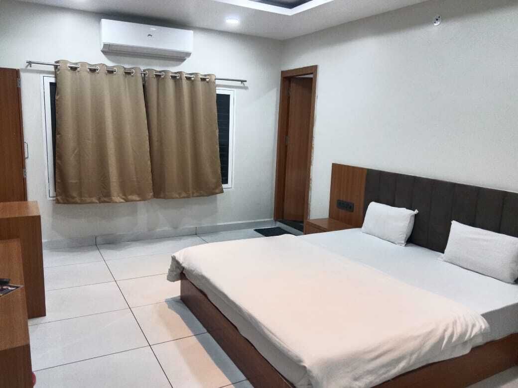 Kamar Double Deluks | Meja kerja dan Wi-Fi gratis