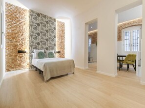 Apartment | 2 Schlafzimmer, Bügeleisen/Bügelbrett