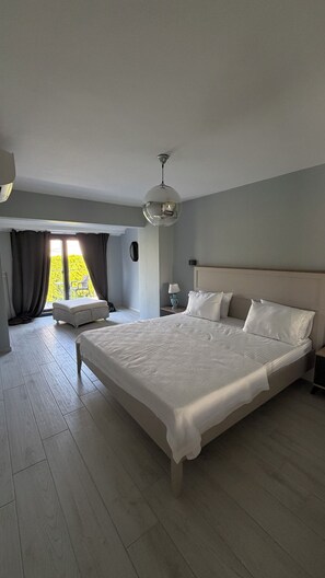 Superior Triple Room, Garden View | Iron/ironing board, free WiFi - Villa Fontes Stay Massage and Therapy (Cesme)