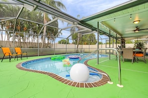 Beheizter Pool