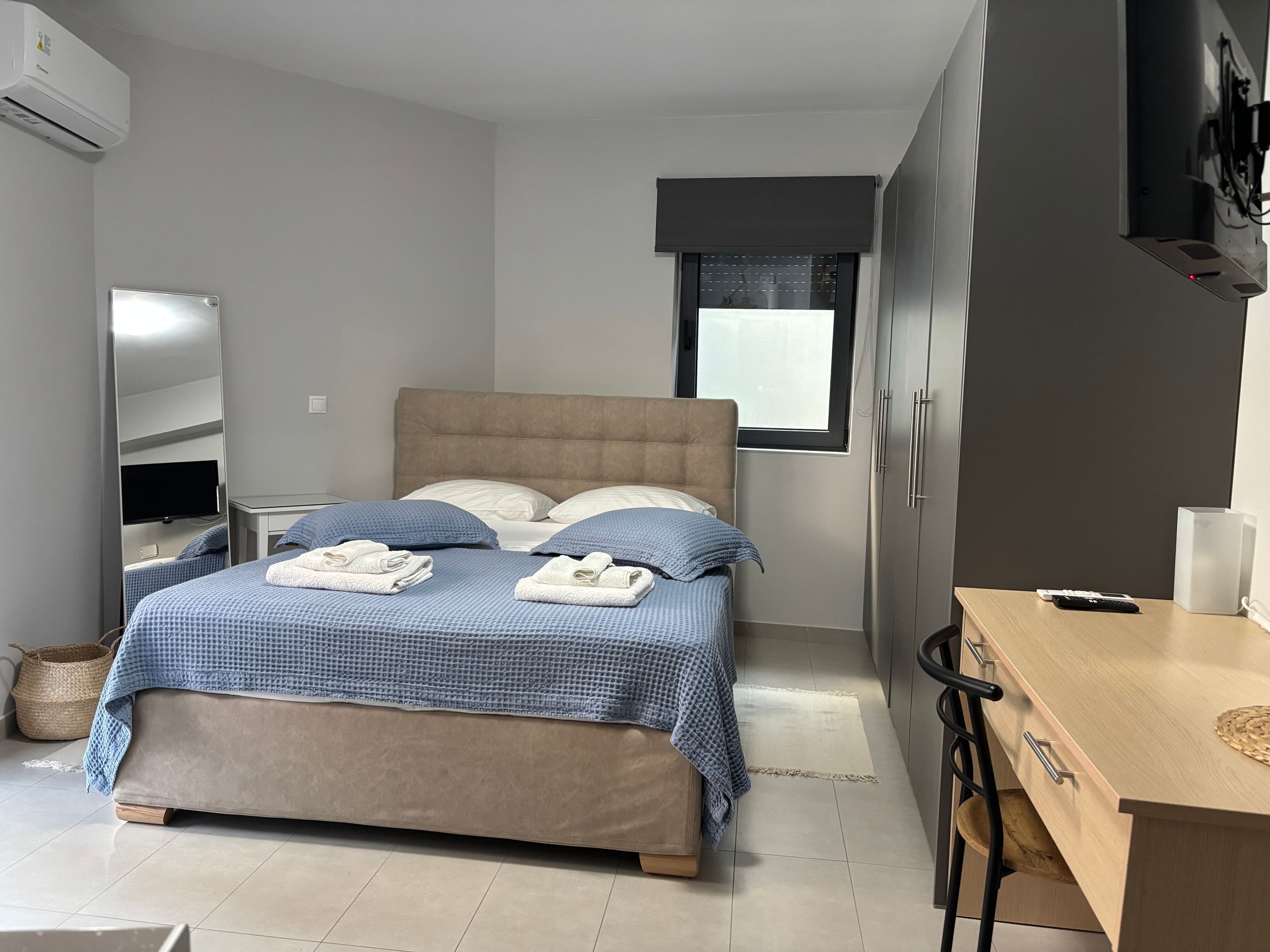 House | 6 bedrooms