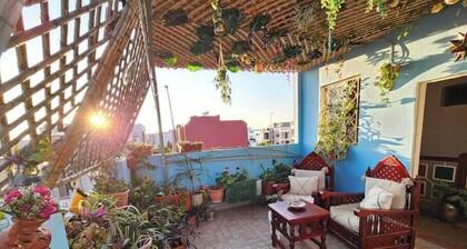 Cozy apartment with a terrace – quiet & comfortable