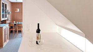 Dining - Chalet Willi-Parterre Appartement/Fewo, Dusche, WC, 2-Bettwohnung by Interhome (Arosa)