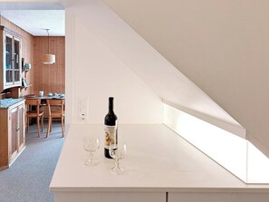 Dining - Chalet Willi-Parterre Appartement/Fewo, Dusche, WC, 2-Bettwohnung by Interhome (Arosa)