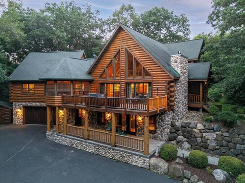 Hickory Hill | Peace + Quiet, Fire Pit, 5 Acres