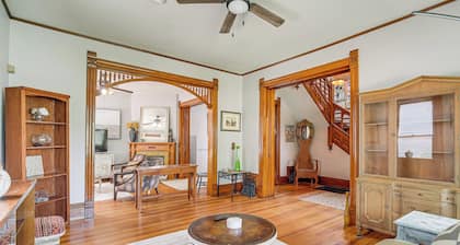 Historic Queen Anne Omaha Home in Field Club