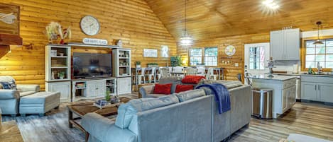House (4 Bedrooms) | Front of property