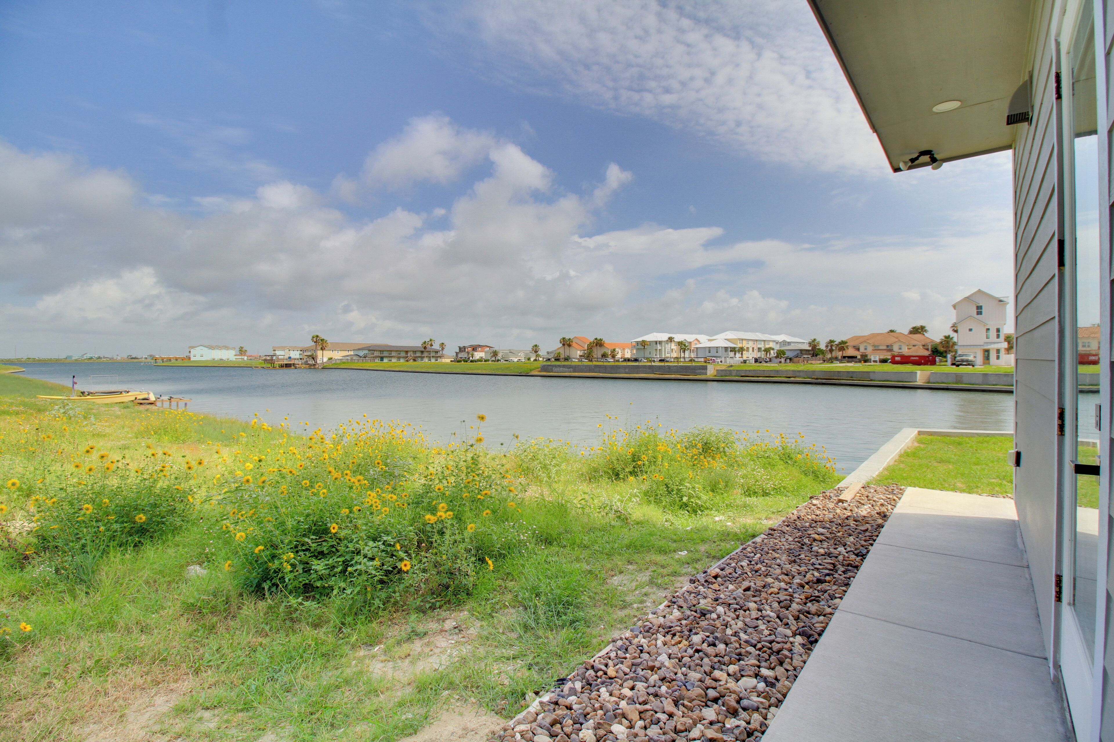 House (3 Bedrooms) | Front of property