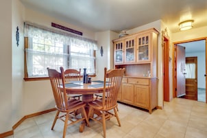 Casa (3 Bedrooms) | Parte interna
