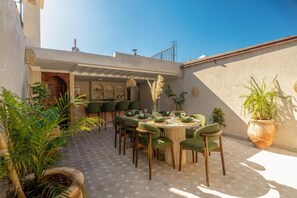 Double or Twin Room | Outdoor dining - riad le coin (Marrakech)