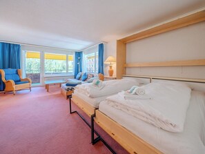 Room - Rothornblick 52 by Interhome (Arosa)