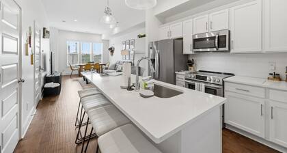 Nashville Haven-Chic Townhome w/ Rooftop