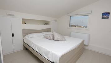 Appartamento Luxury | Ferro/asse da stiro, Wi-Fi gratuito