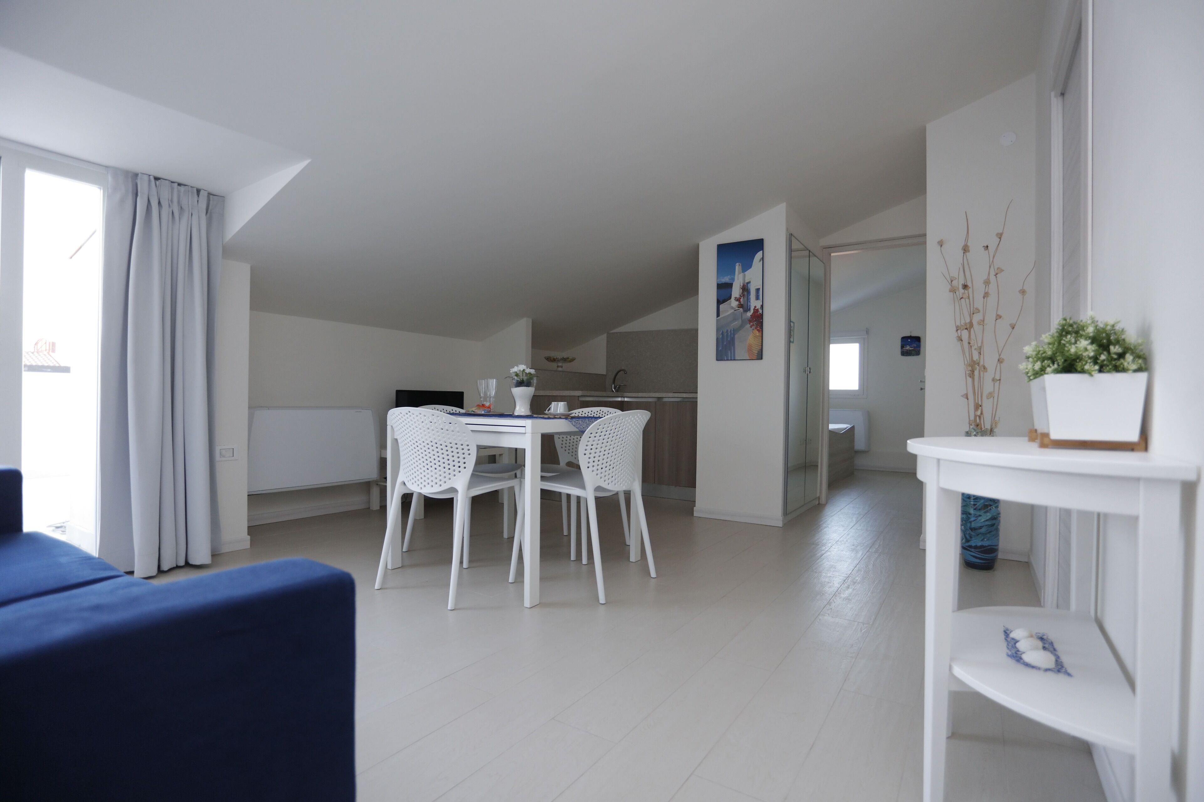 Appartamento Luxury | Cucina privata | Frigorifero, piano cottura, macchina per caffè espresso