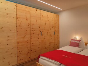 3 Schlafzimmer