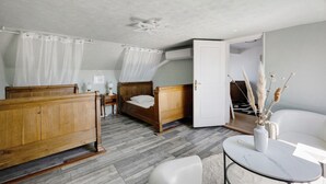 3 chambres, fer et planche à repasser, Wi-Fi