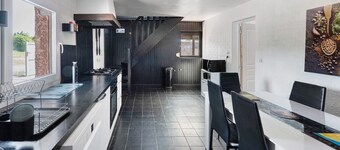 Spacious Country House XL – Near Guédelon
