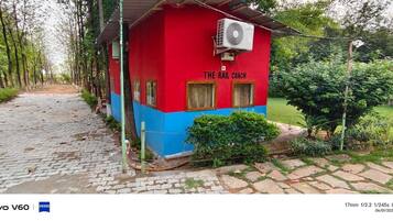 Premier Quadruple Room, Garden View