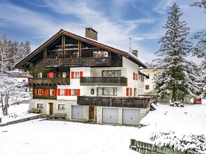 Esterni