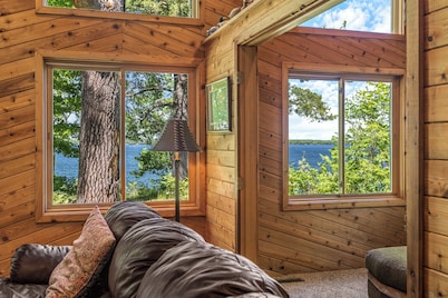 Lookout Lodge | Eagle's Nest Views on Lac Courte Oreilles