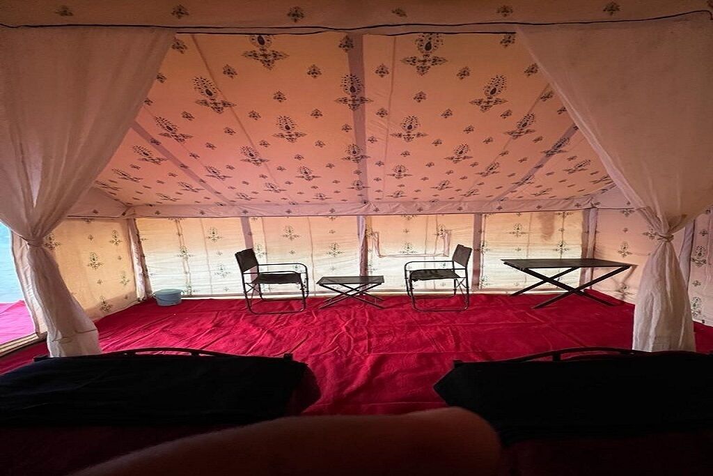 Premium Tent | Interior