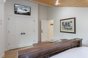 Apartment, 2 Schlafzimmer | 2 Schlafzimmer, Bügeleisen/Bügelbrett