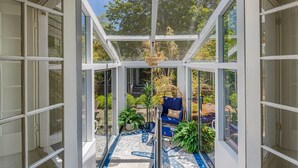 House, 3 Bedrooms | Interior - Bella Azul - Charming Home Minutes From Campus 3 Bedroom Home (Eugene)
