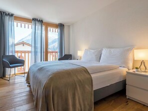 Room - Apartment mit 2 Schlafzimmern & 2 Badezimmern EG by Interhome (Saas-Grund)