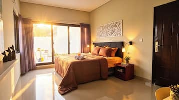 Villa, 1 Bedroom, Private Pool | Desk, laptop workspace, free WiFi