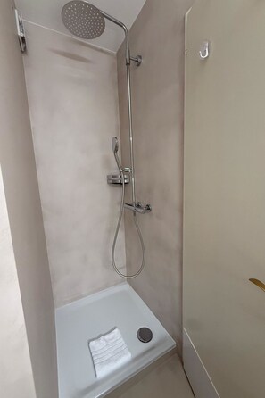 Towels - Jäggi 35 by Arosa Holiday Appartement/Fewo, Bad, WC, 1 Schlafraum by Interhome (Arosa)