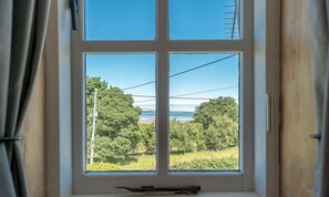 Interior - Holiday Home With Sea Views In Llanfairfechan | Uwch-Y-Mor (Llanfairfechan)