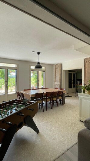 Spielezimmer
