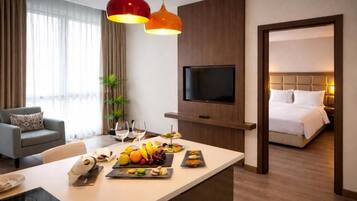 Deluxe-Apartment, Stadtblick | Innenbereich